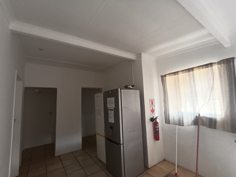5 Bedroom Property for Sale in Brandwag Free State